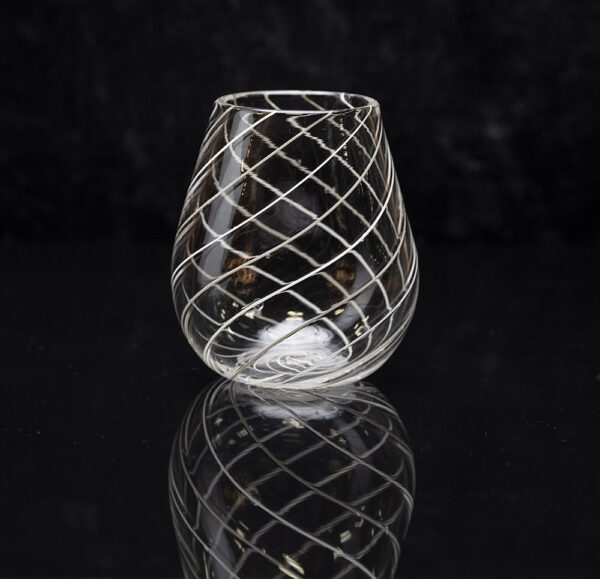 White/Light Grey Filigrana Wine Glass