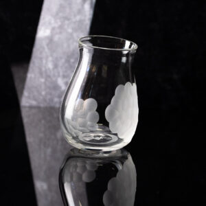 Double Battuto Engraved Glass