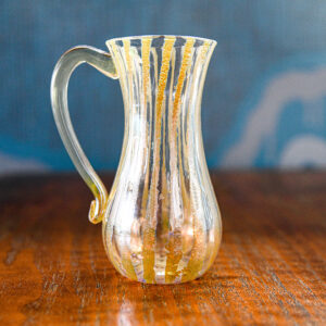 Gold leaf mug with smooth handle